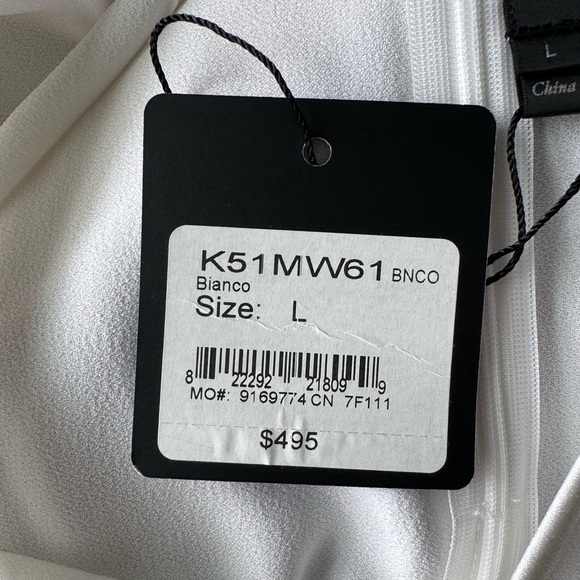 NWT St. John White Sleeveless Blouse Relaxed Fit Top Minimalist Tank Resort Lg - Picture 6 of 6